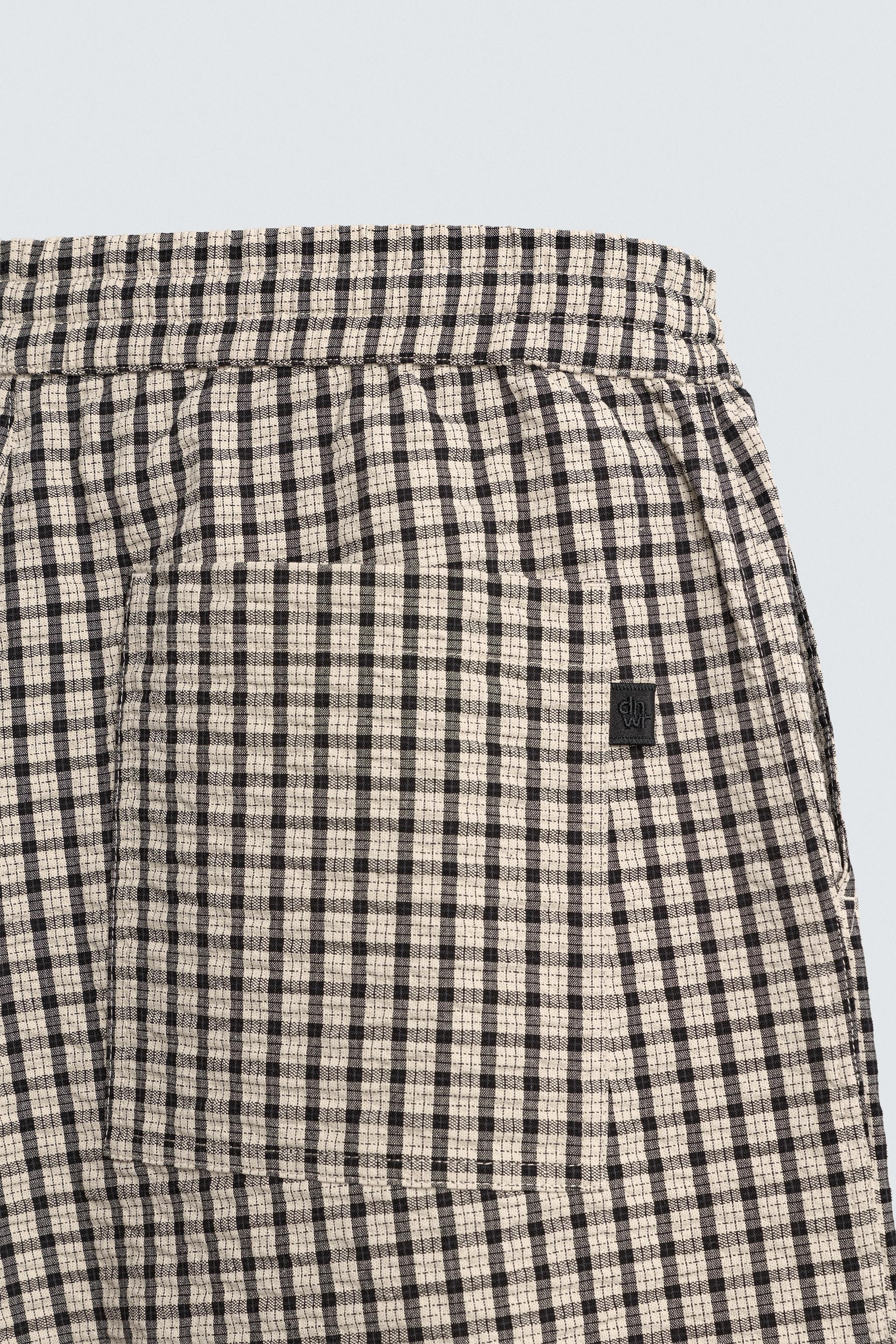 TEXTURED PLAID SHORTS